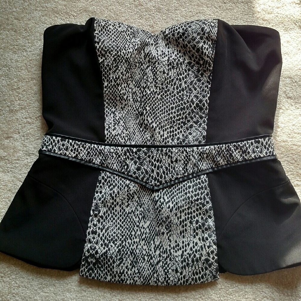 Guess tube top